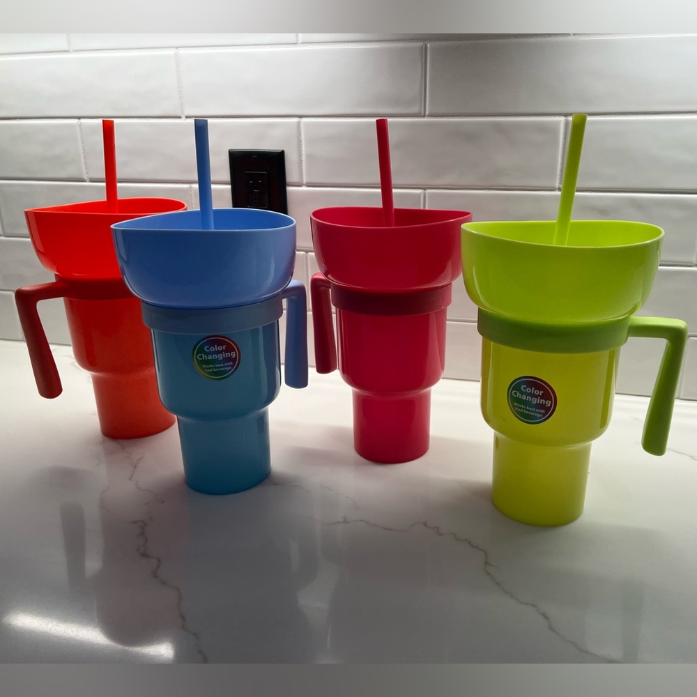 Set of 4 - Color Changing 2 in 1 Snack Cups